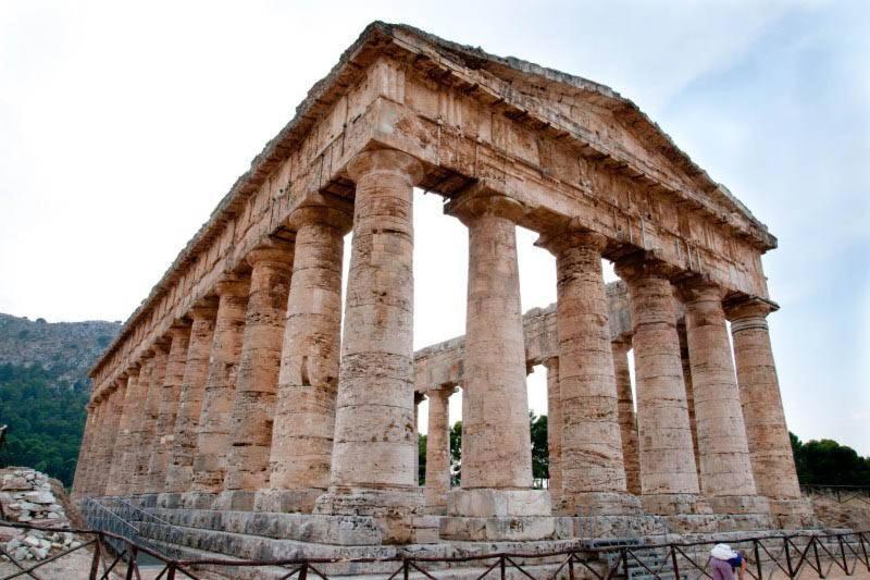 Апартаменти La Domus Di Segesta "Smart Solution" Калатафімі Екстер'єр фото